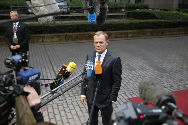 Merkel wspomina początki PO. "Poszedłem do Geremka i mówię: musisz przytulić Tuska
