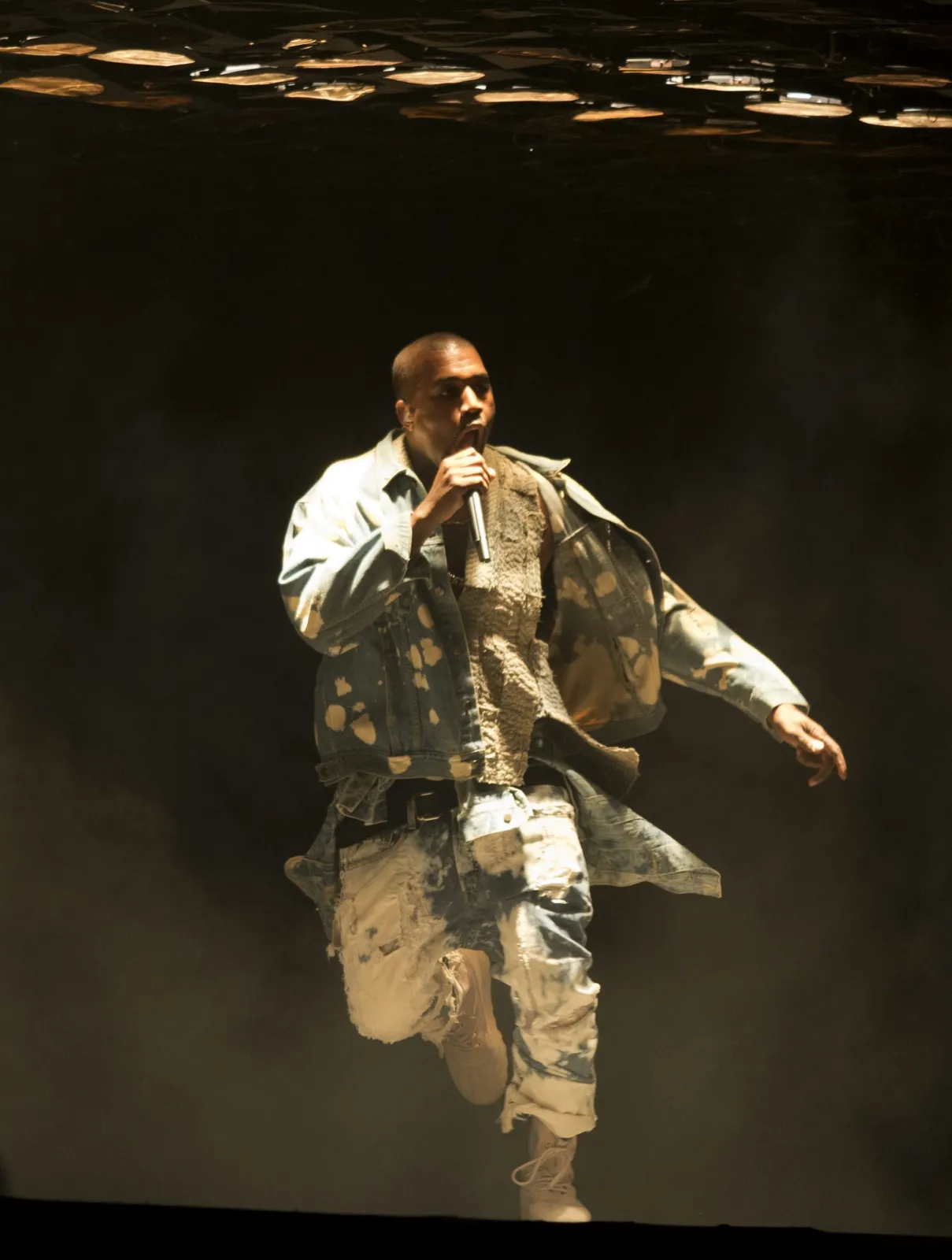7924389-kanye-west.jpg