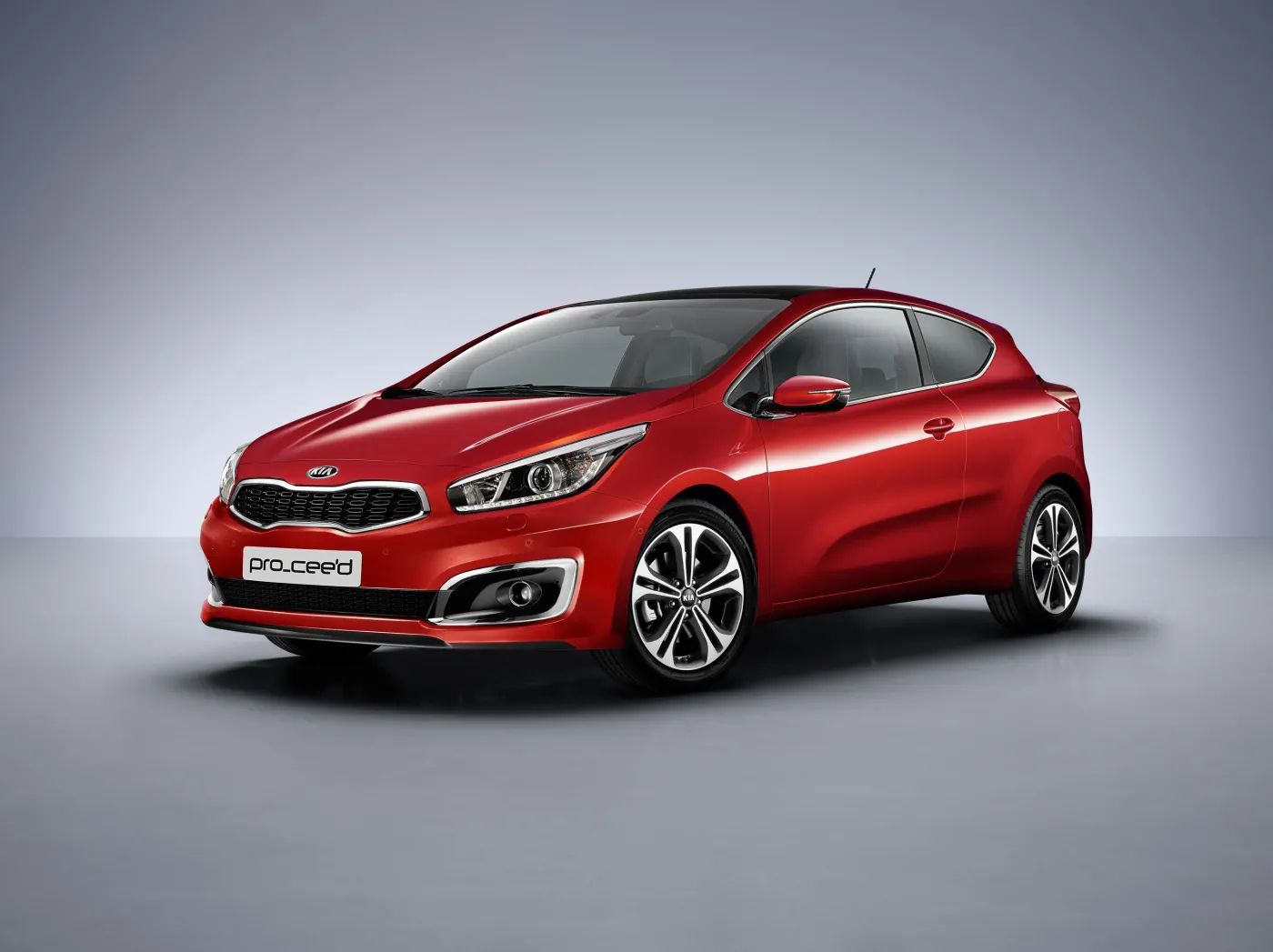 7928142-kia-cee-d.jpg