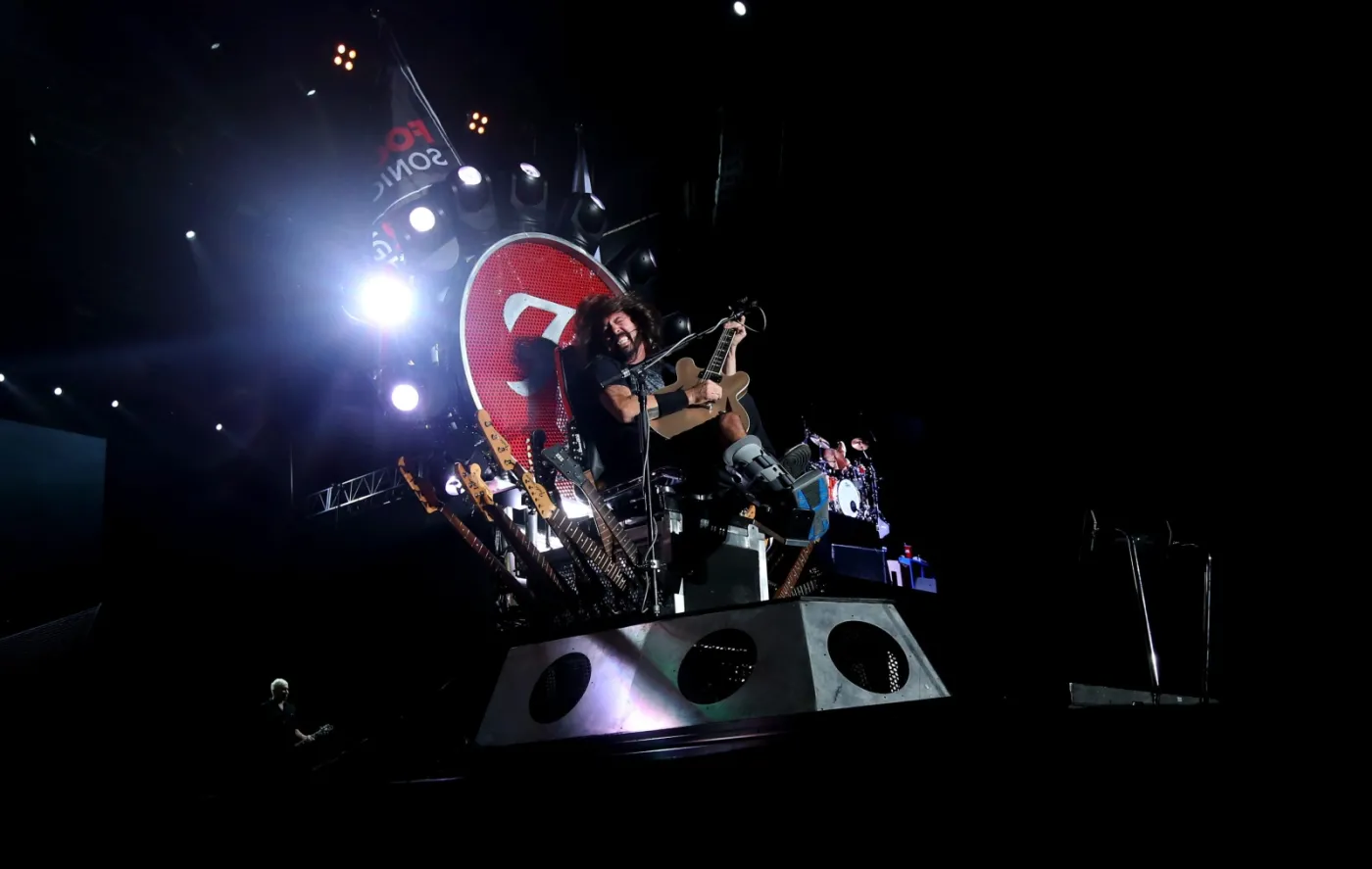 8017911-dave-grohl.jpg