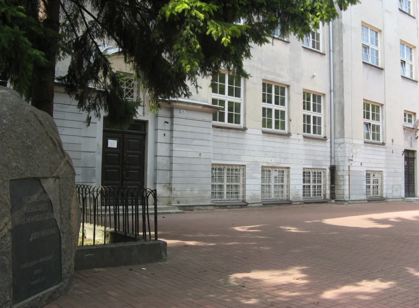 5265097-warszawa.jpg