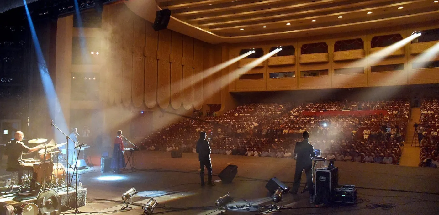 8110733-laibach.jpg