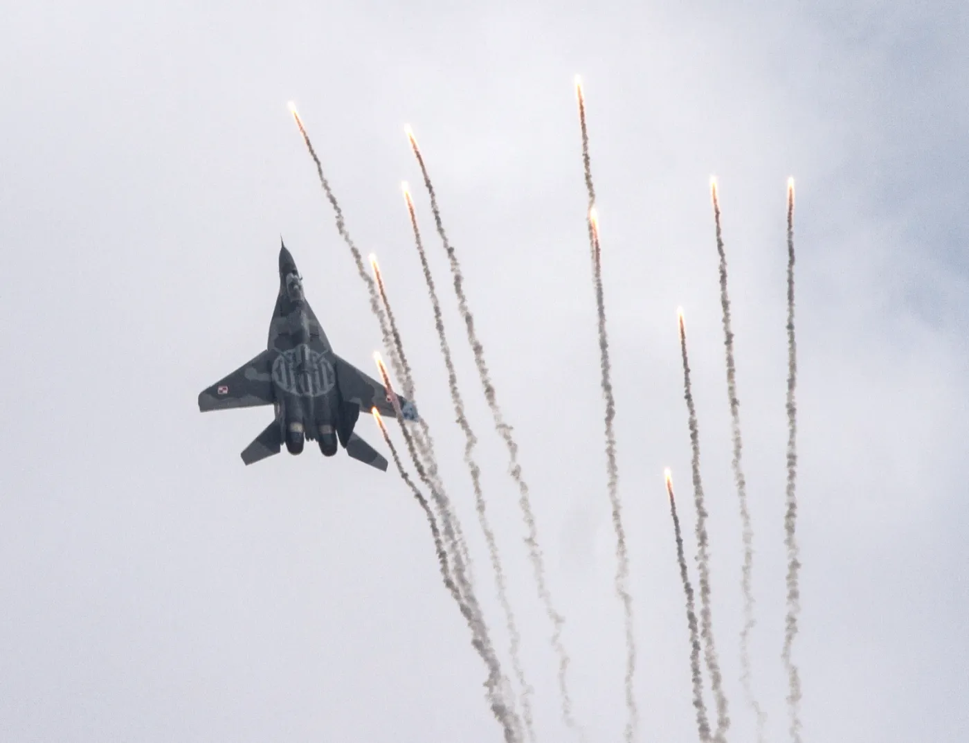 Pokaz kpt. Adriana Rojka na myśliwcu MIG 29