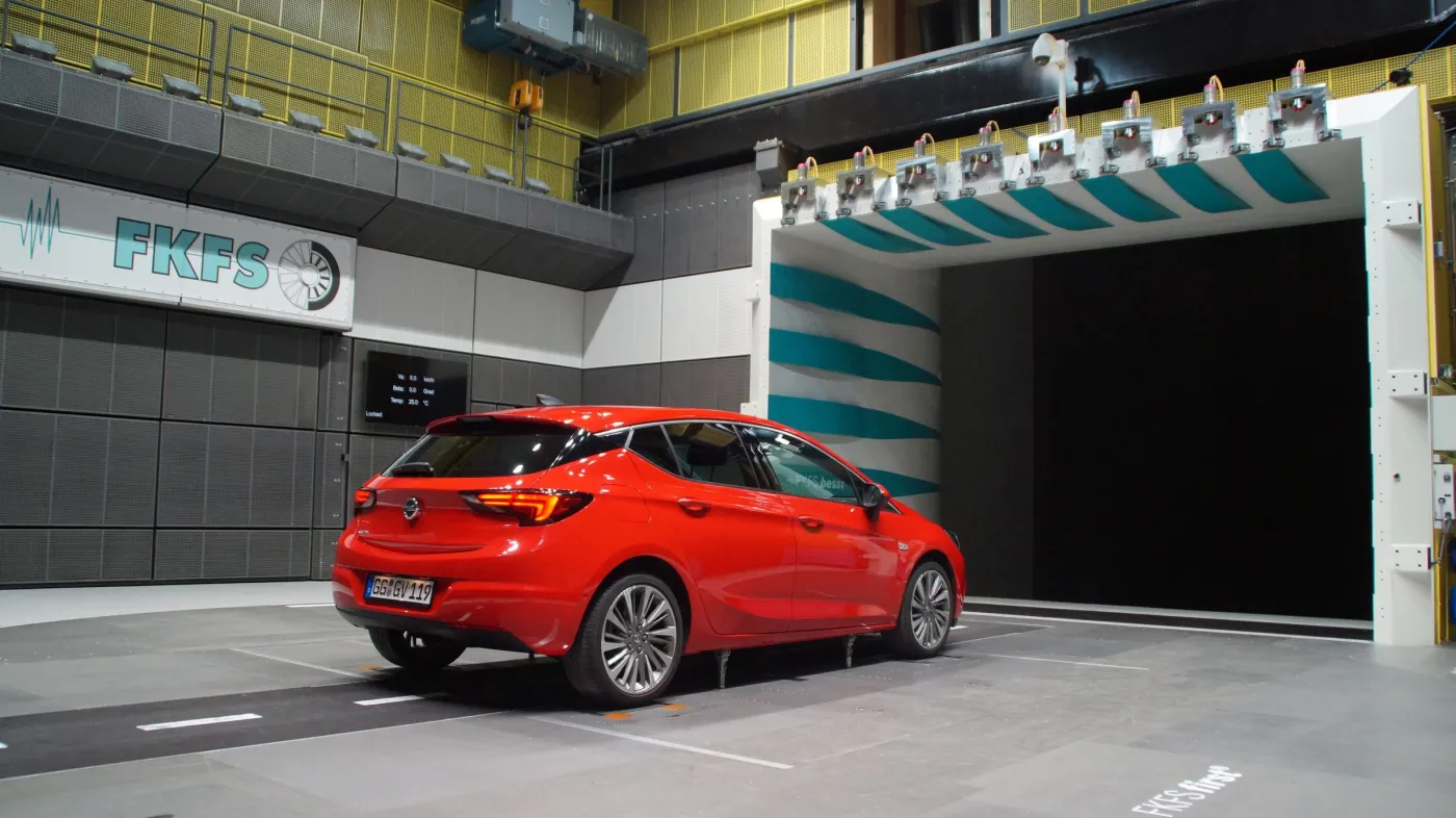 8052202-opel-astra.jpg