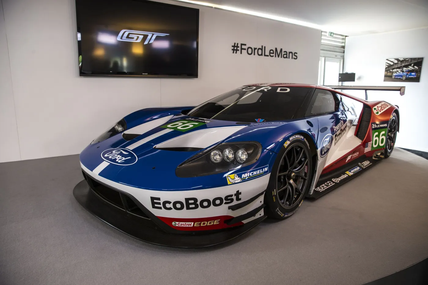 Ford GT