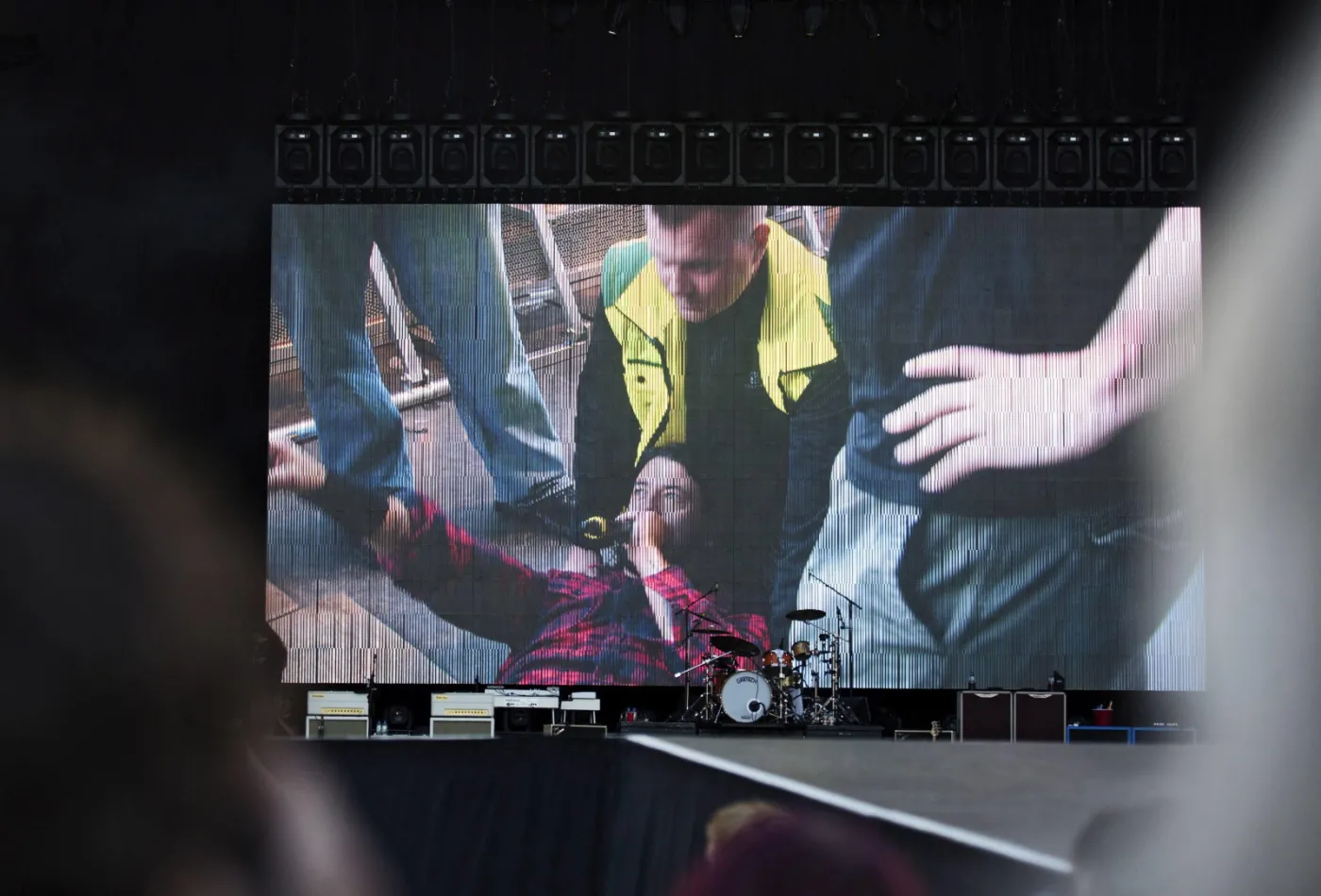 7873890-dave-grohl.jpg