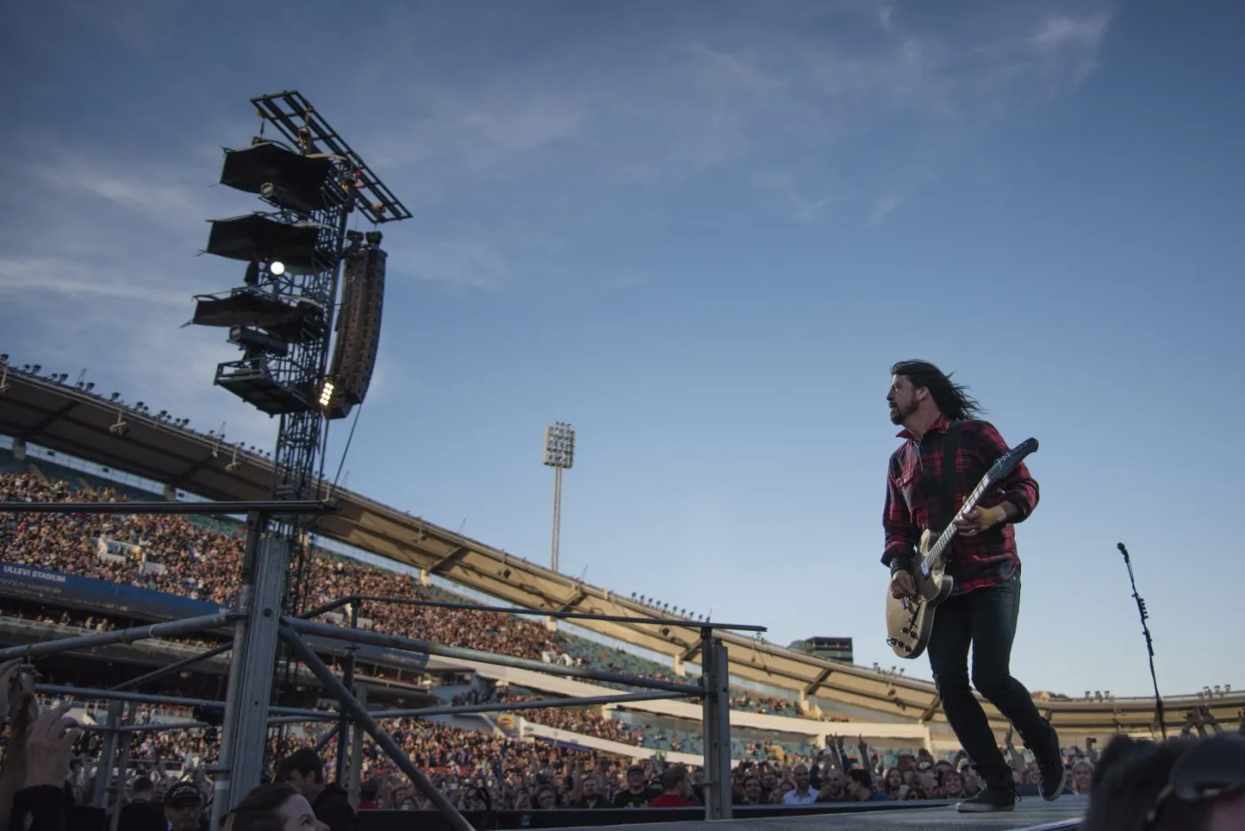 7873920-dave-grohl.jpg