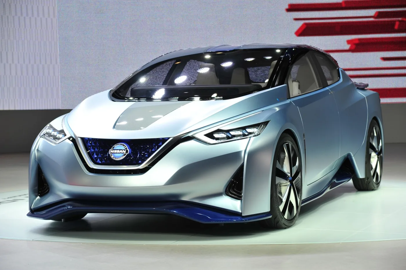8370574-nissan-ids.jpg