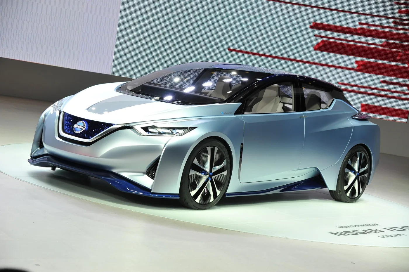8370766-nissan-ids.jpg