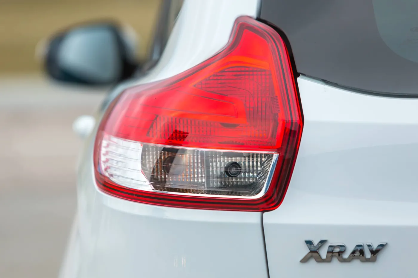 8393207-lada-xray.jpg