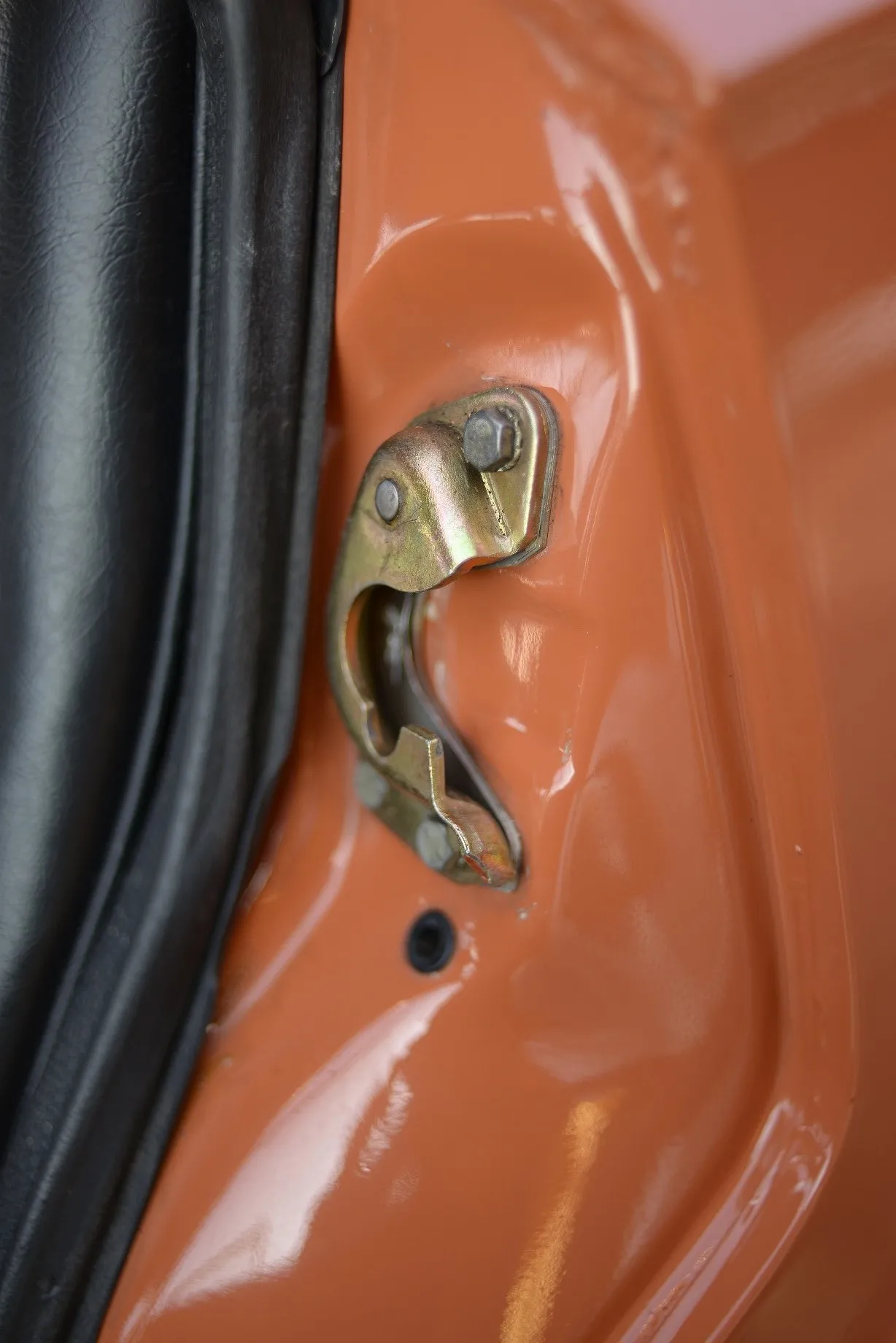 8410456-fiat-125p.jpg