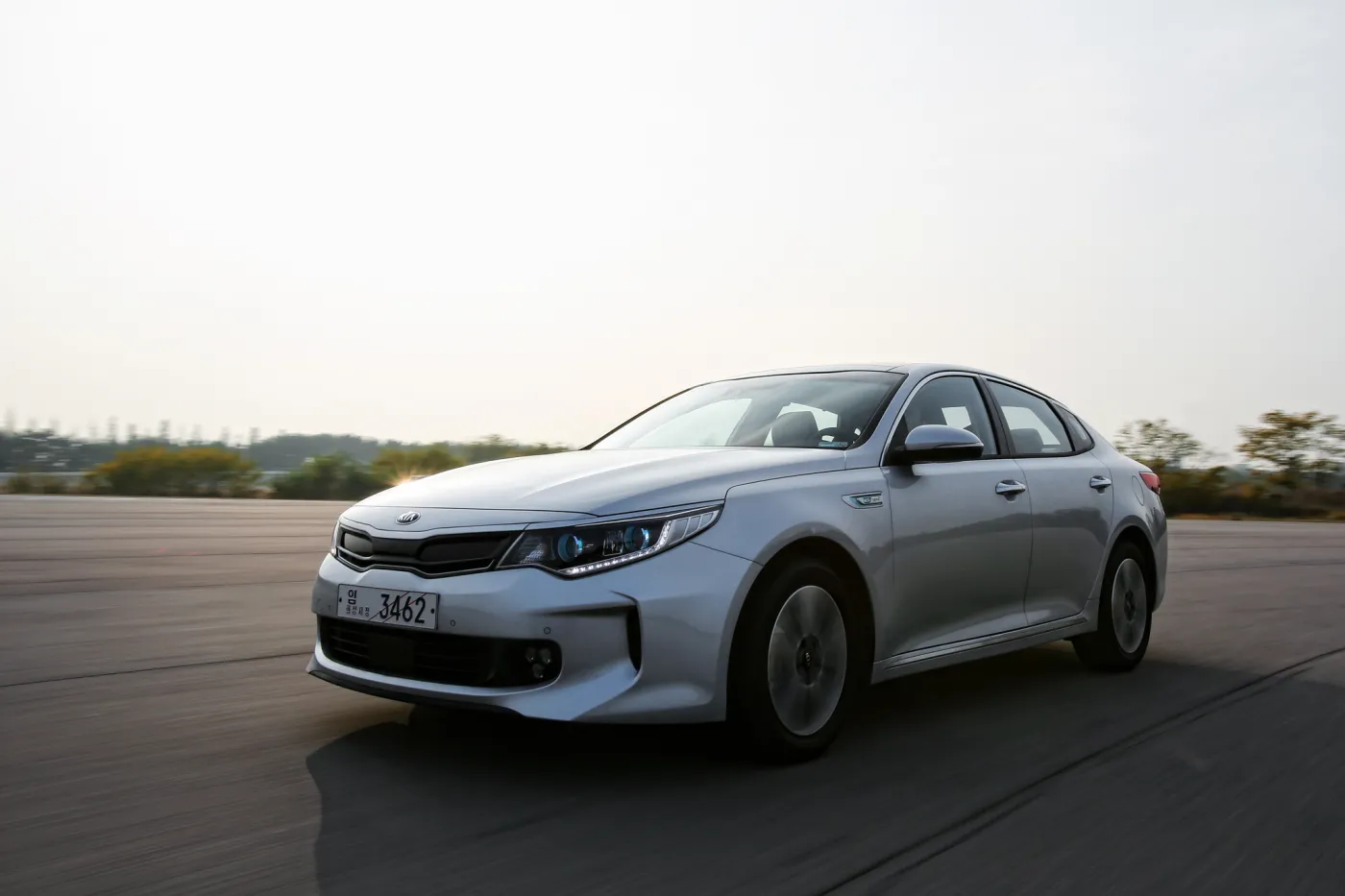 8442062-kia-optima.jpg