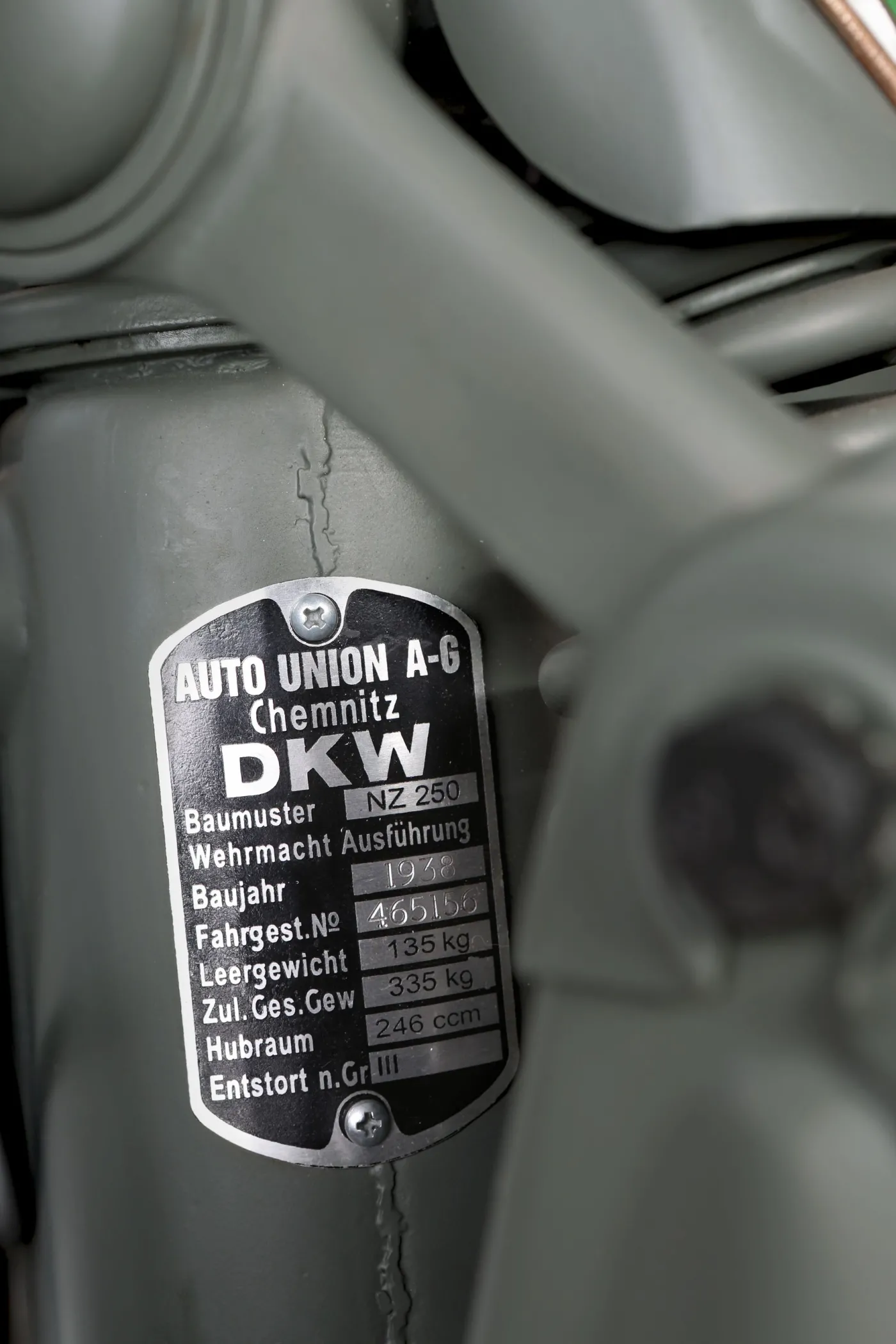 8463602-dkw-nz-250.jpg