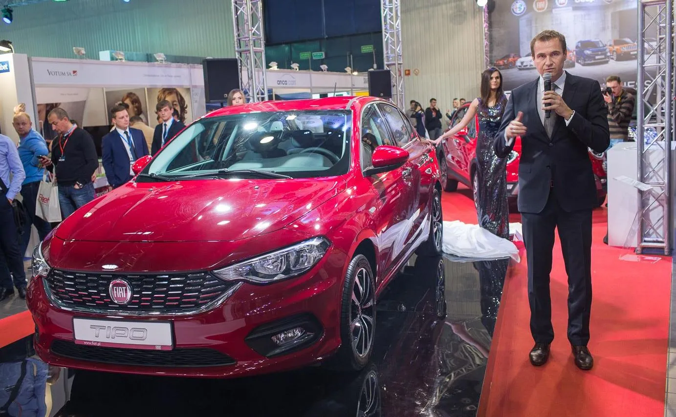 8470887-fiat-tipo.jpg