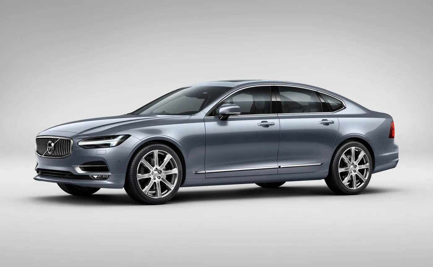 8493194-volvo-s90.jpg