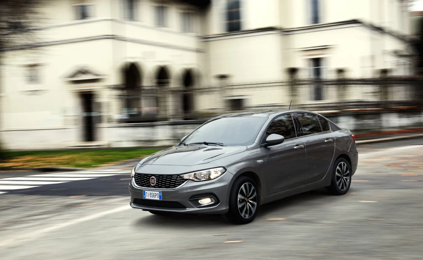 8496472-fiat-tipo.jpg
