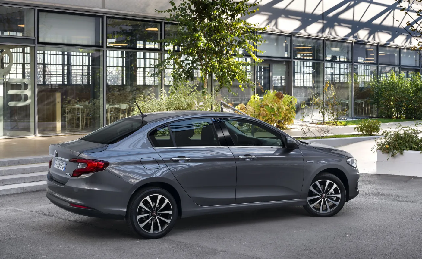 8496120-fiat-tipo.jpg
