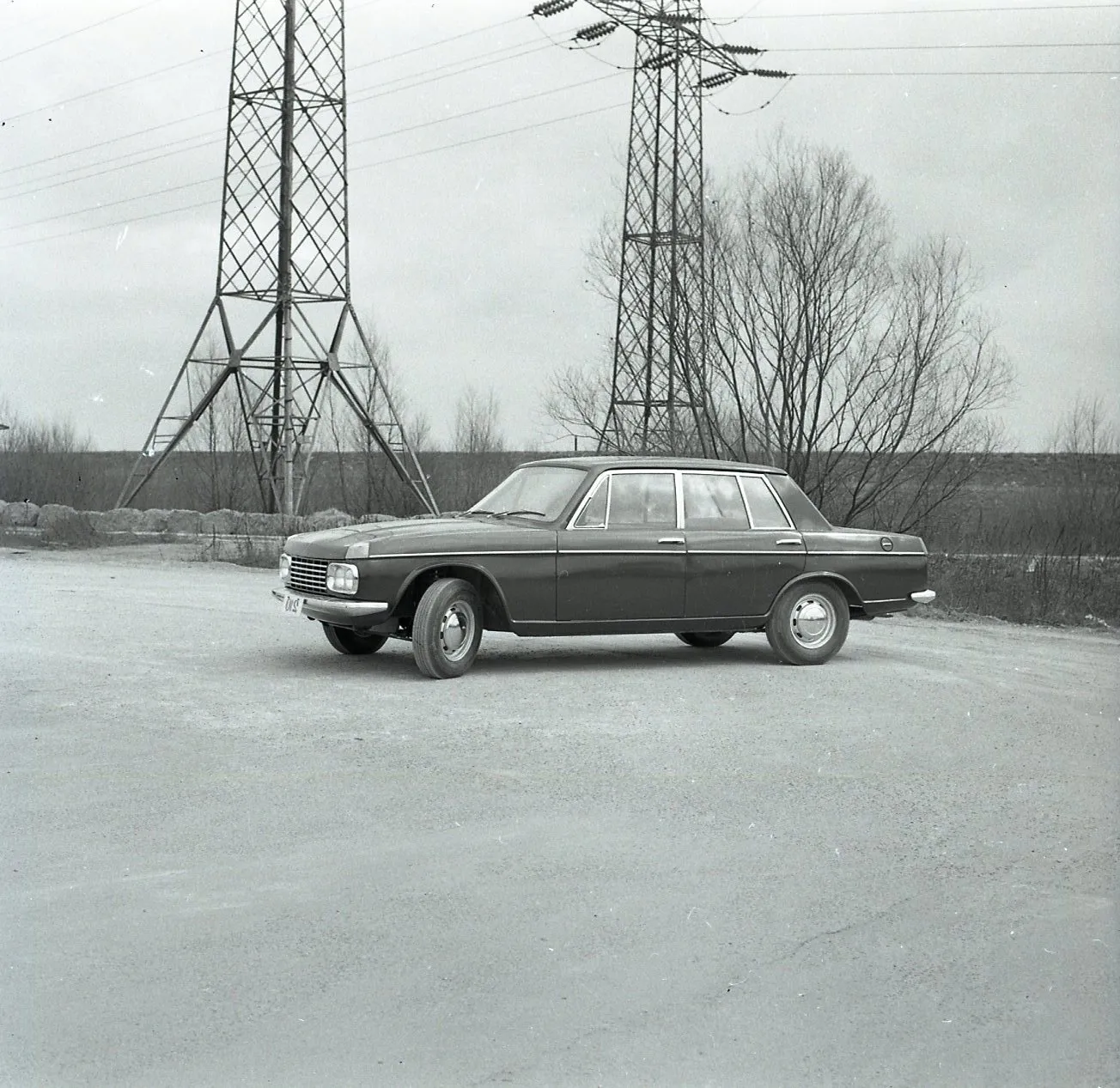 8195010-warszawa.jpg