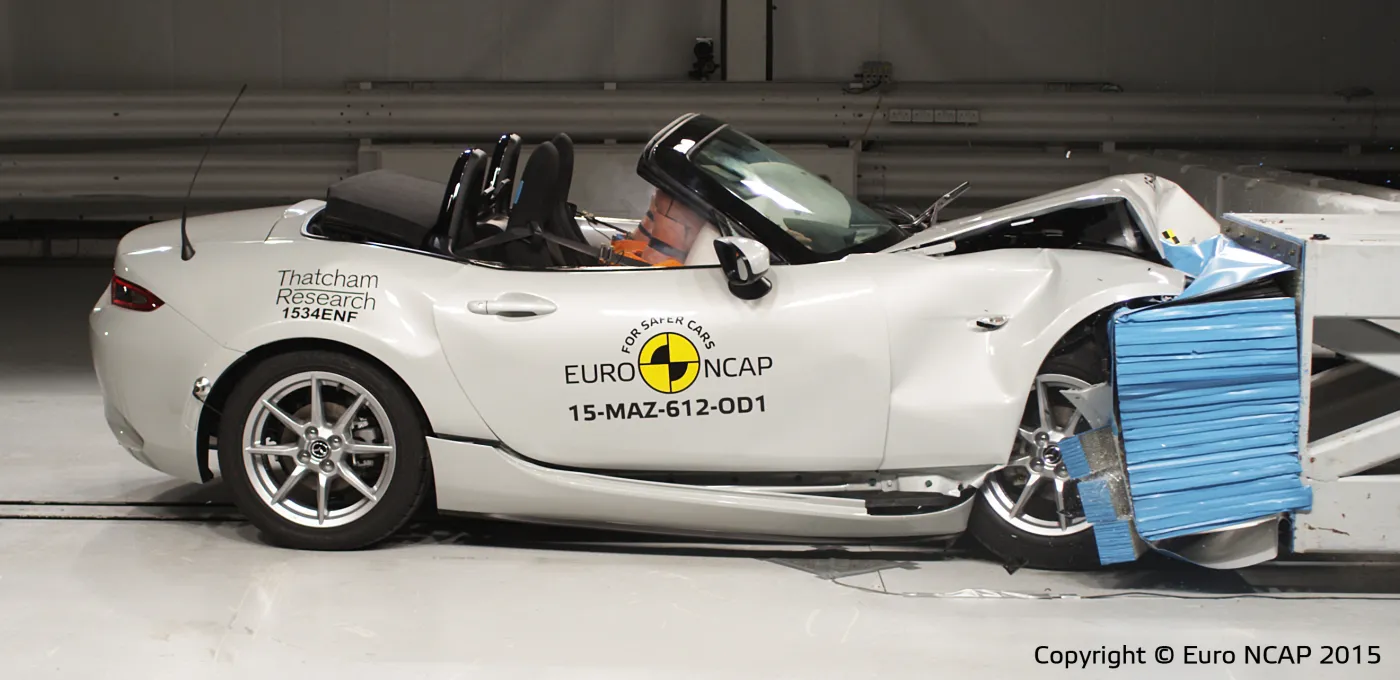 8291970-mazda-mx-5.jpg