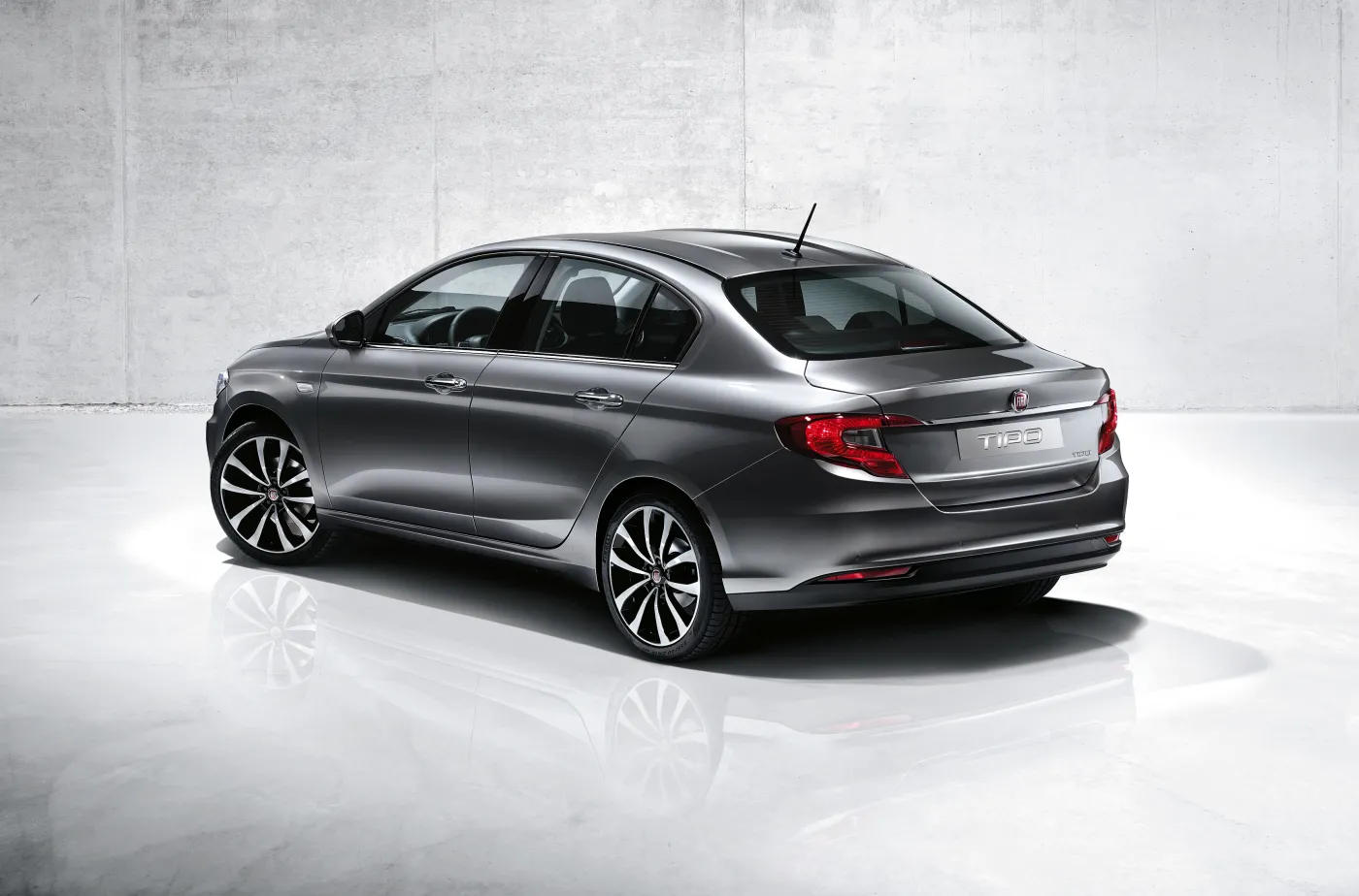 8322754-fiat-tipo.jpg