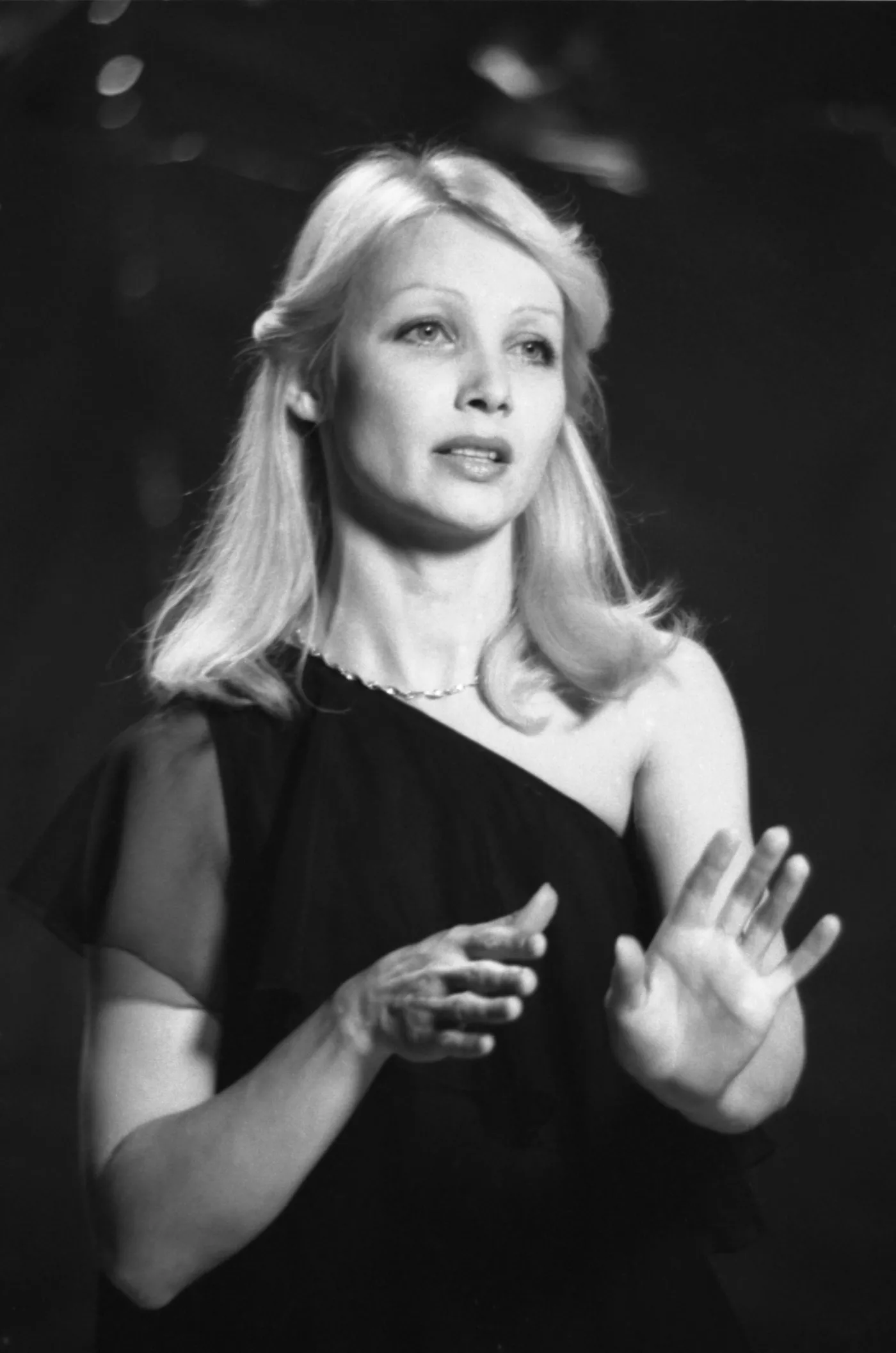 8899583-pola-raksa.jpg