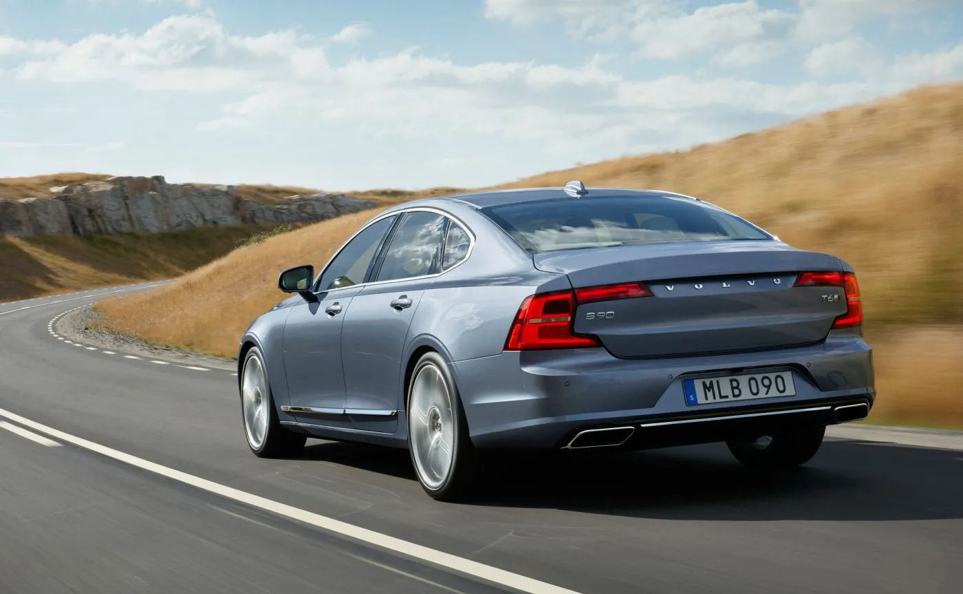Volvo S90