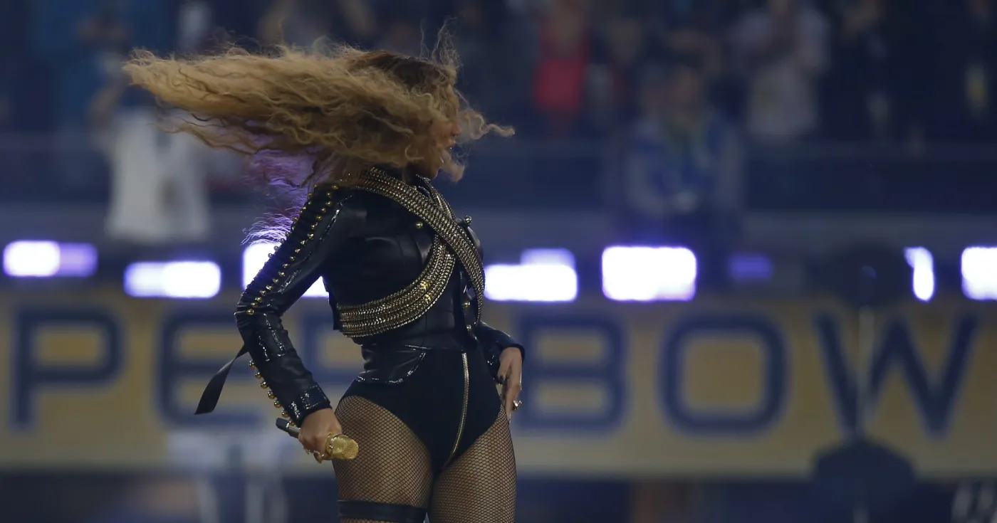 8713764-beyonce.jpg