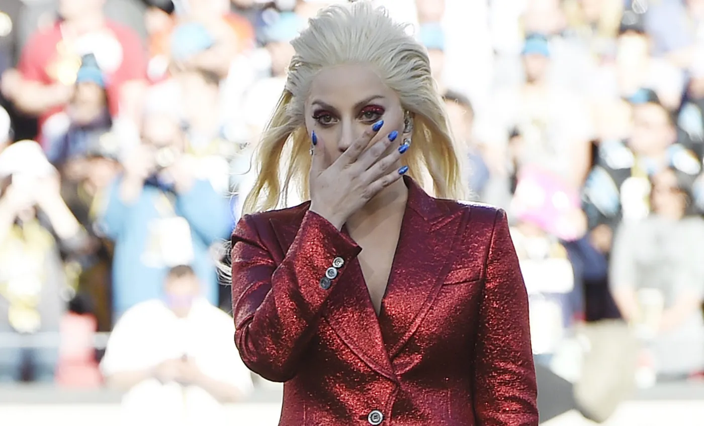 8714177-lady-gaga.jpg