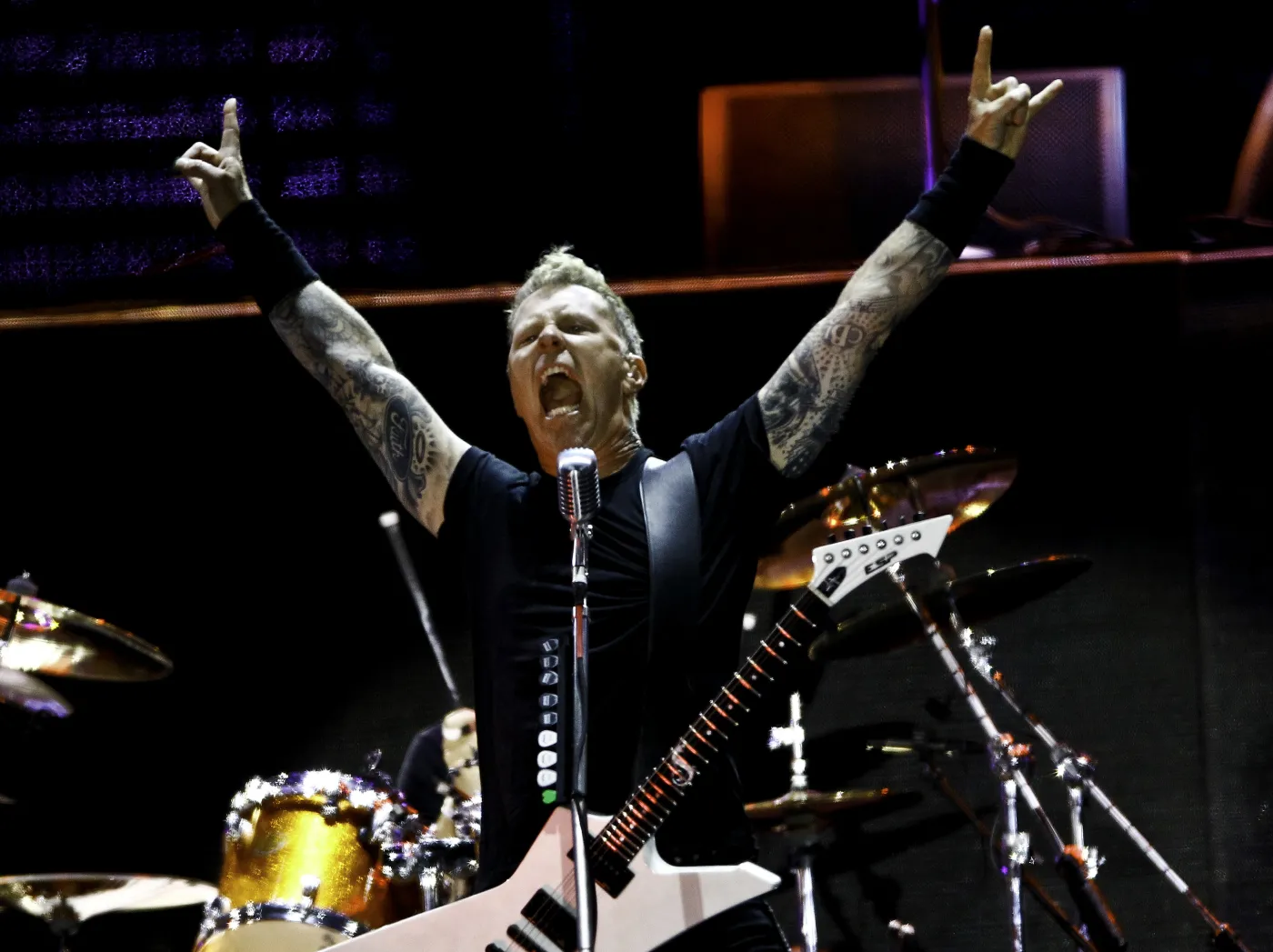 2531819-metallica.jpg
