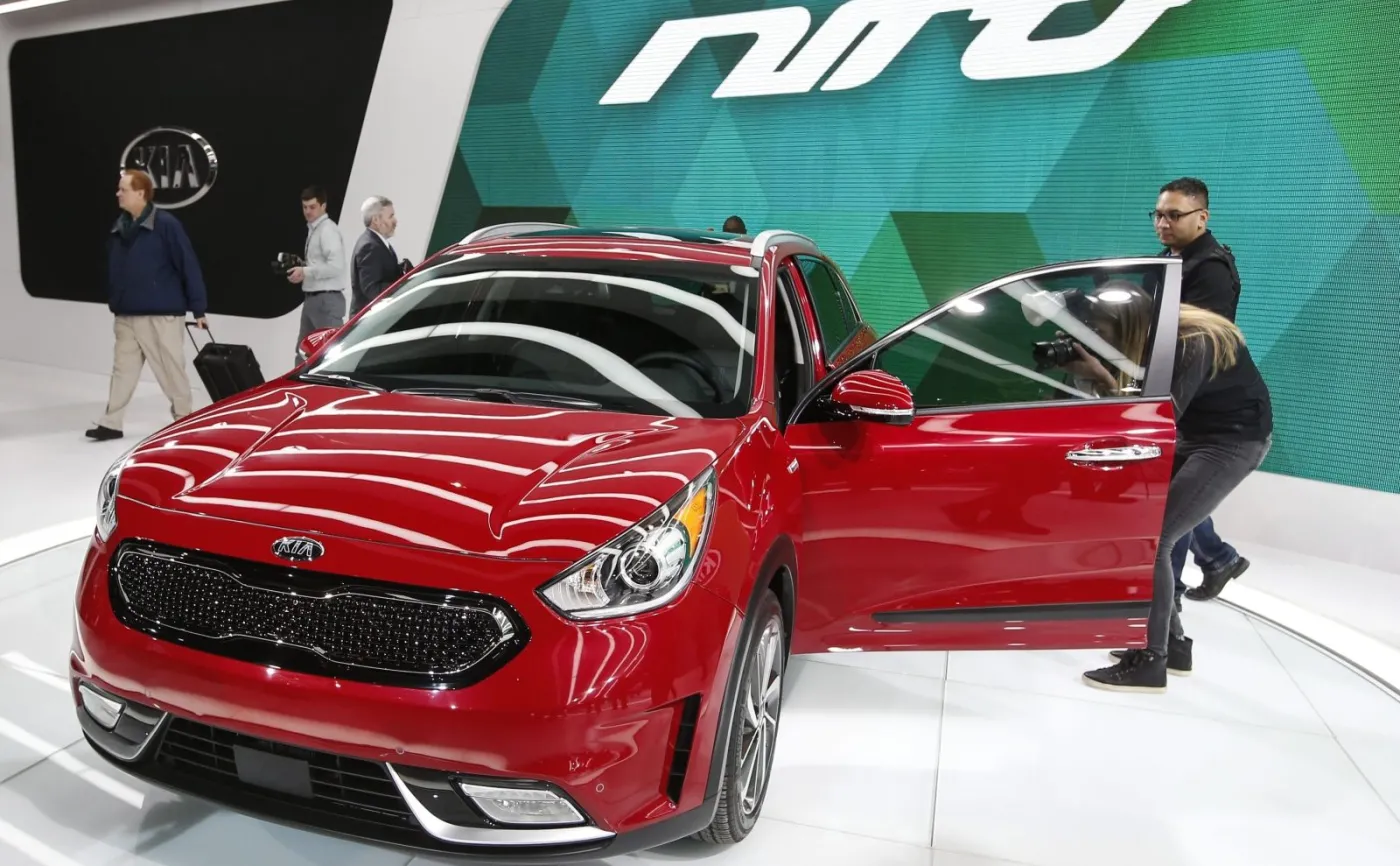 8727667-kia-niro.jpg
