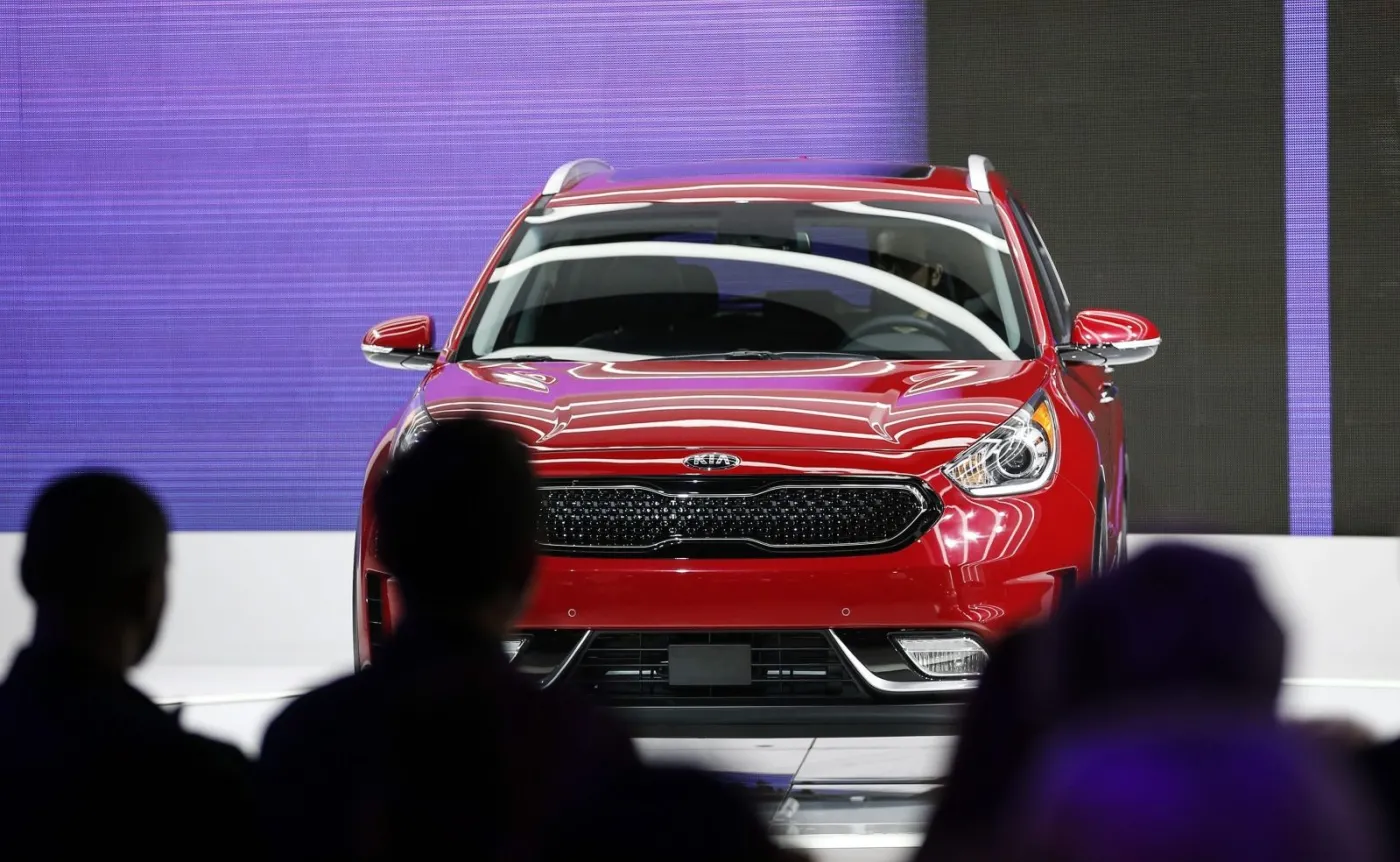8727826-kia-niro.jpg