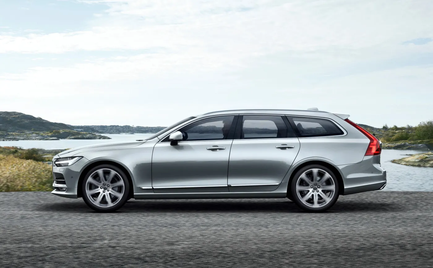 8751176-volvo-v90.jpg