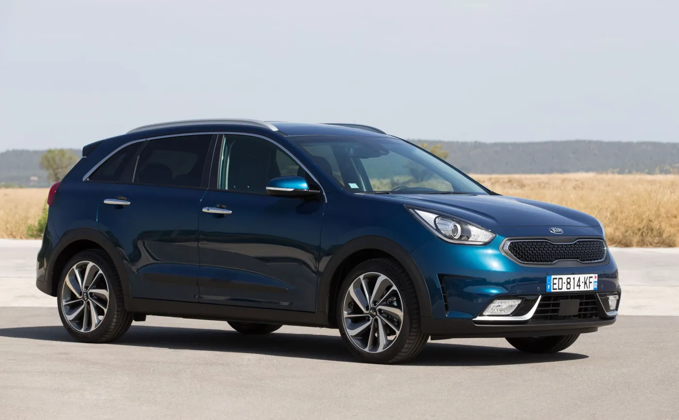 9288644-kia-niro.jpg