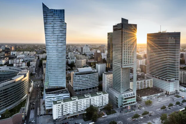 Parafianie wygrali z giełdą. Rzeźby byka w centrum Warszawy nie będzie