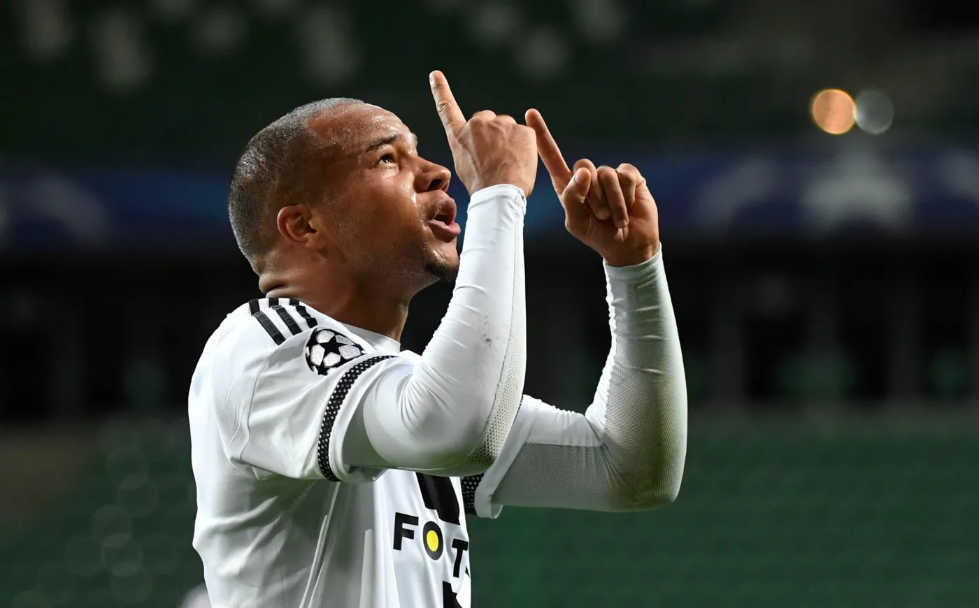 9580669-legia-real.jpg
