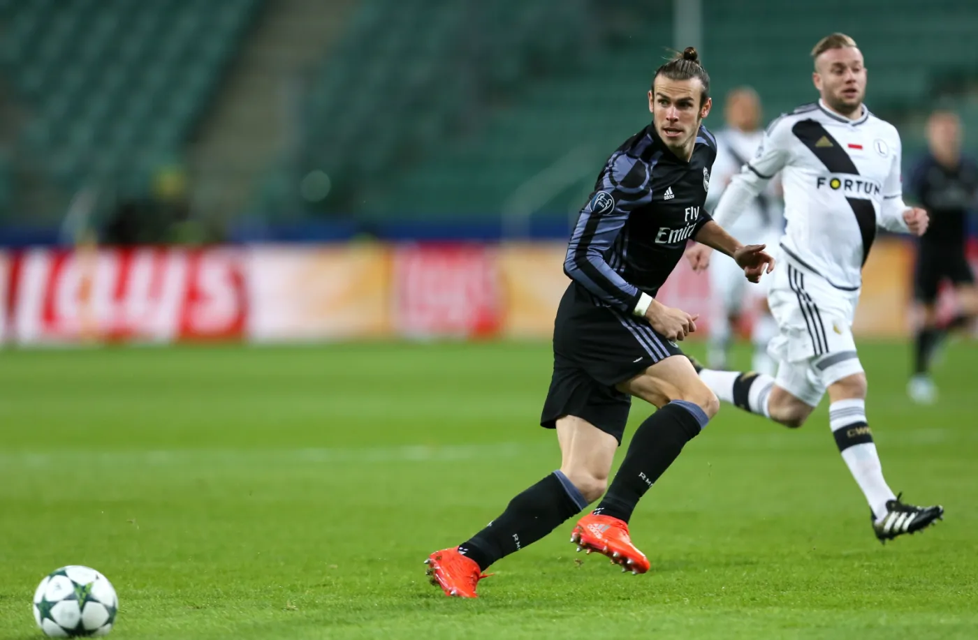 9580287-legia-real.jpg