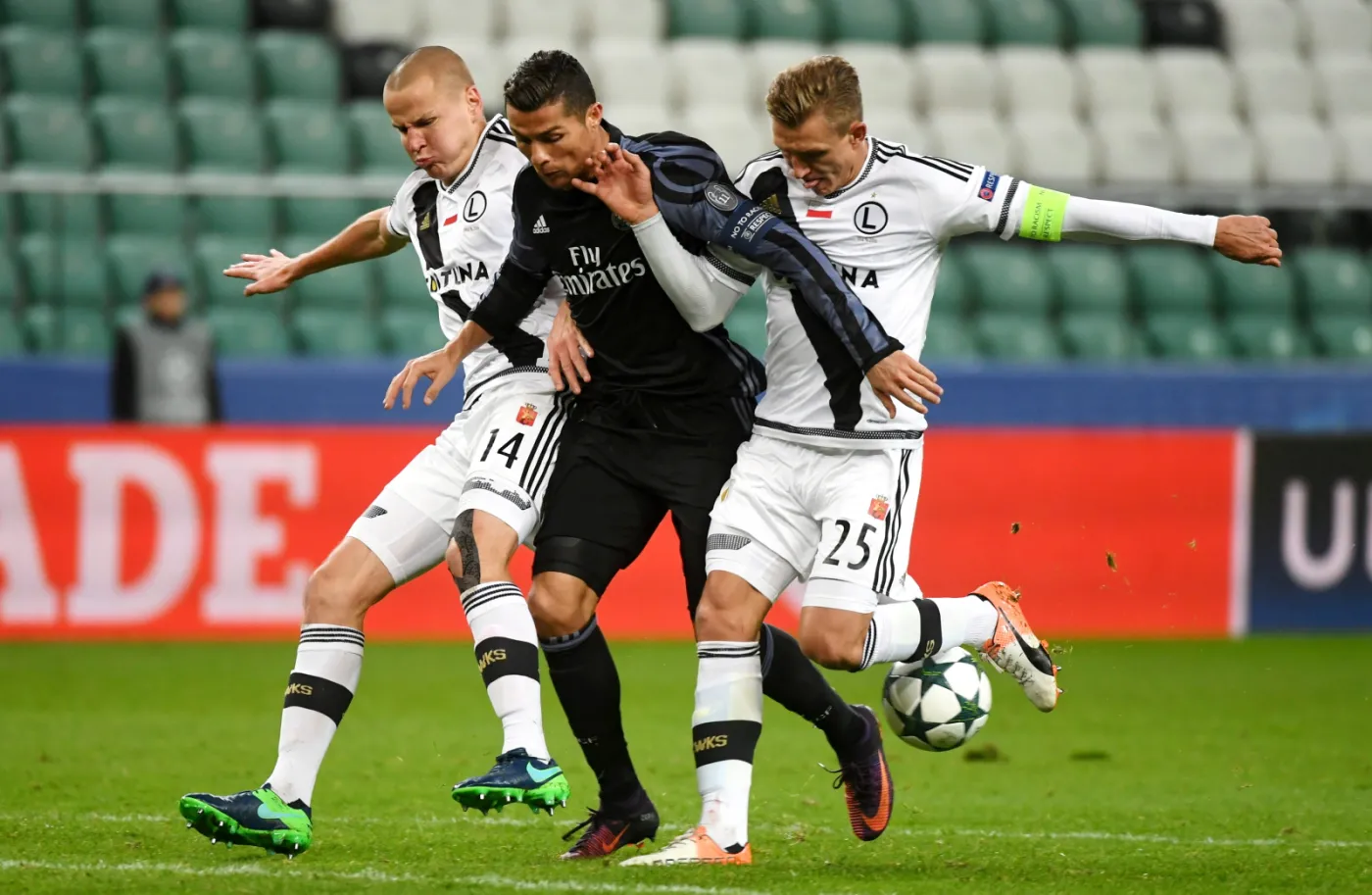 9581000-legia-real.jpg