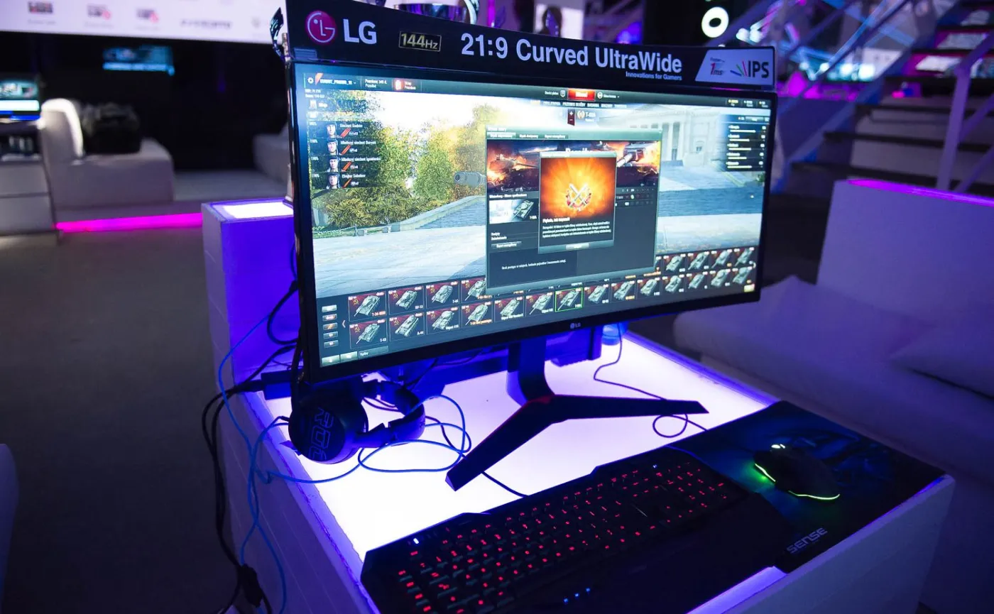 LG 34UC79