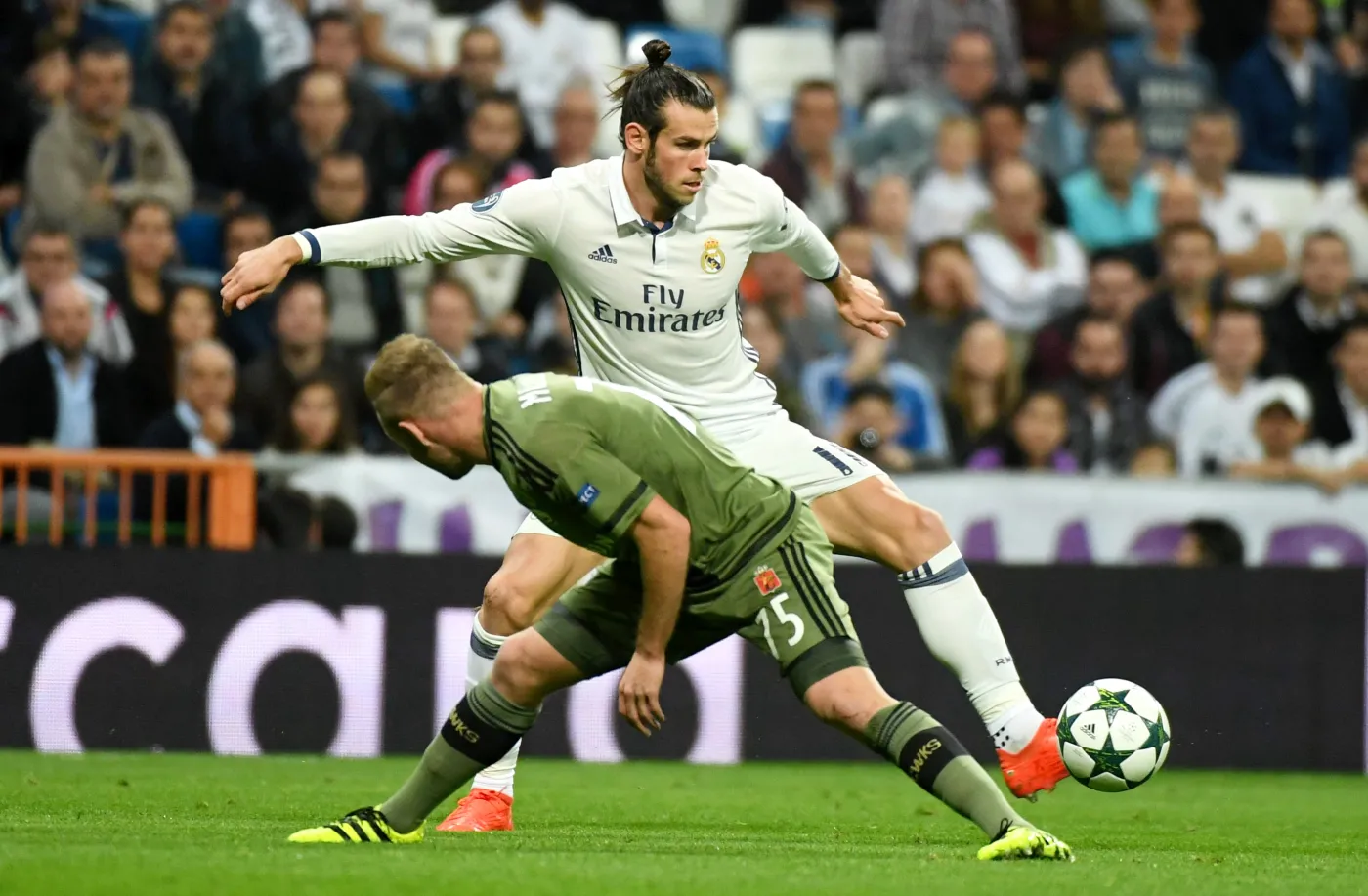 9542230-real-legia.jpg