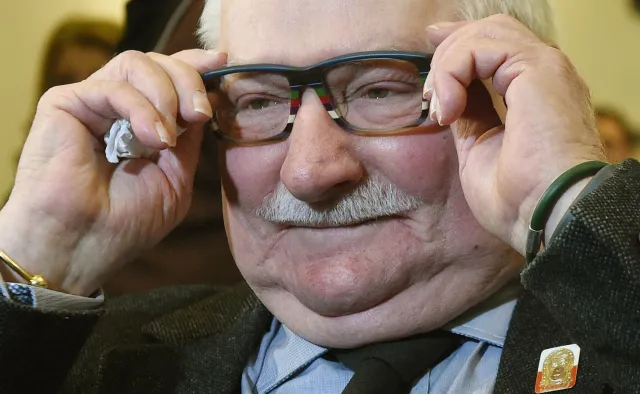 Wałęsa na konferencji IPN: Mój syn nie wytrzymał psychicznie i przez Cenckiewiczów i innych skrócił sobie życie