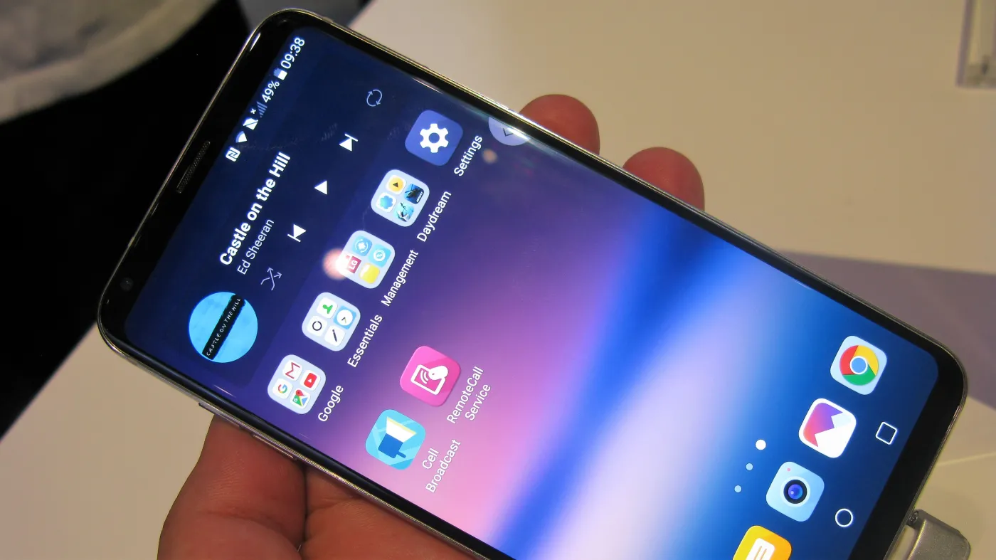  LG V30