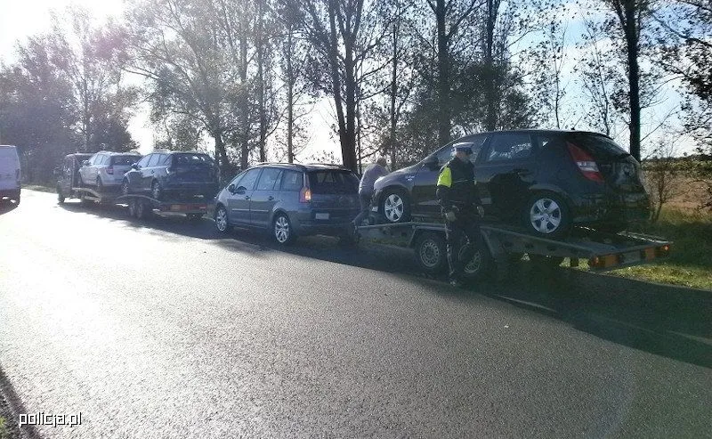 Z Dani do Stargardu zdołał dojechać 26-metrowy "pociąg", na który składał się holownik z lawetą i holowany pojazd z lawetą 