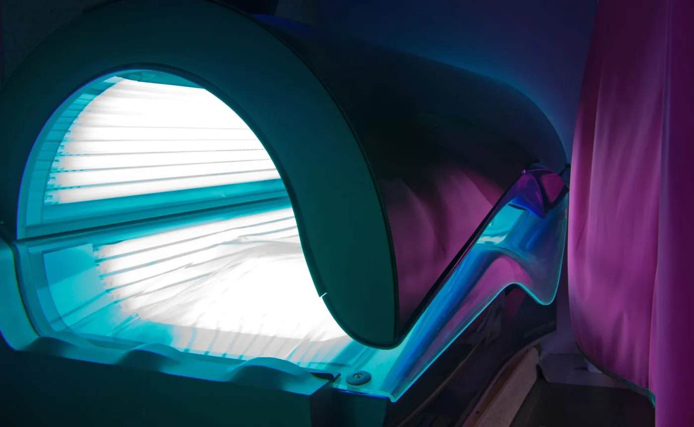 Dlaczego rodzice przyprowadzają do solarium małe dzieci?