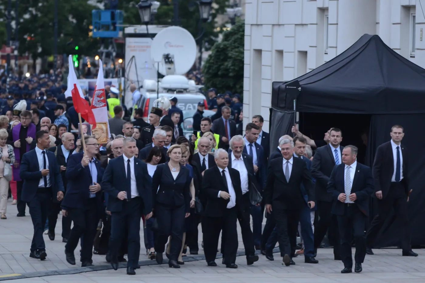 10225288-marsz-pis.jpg