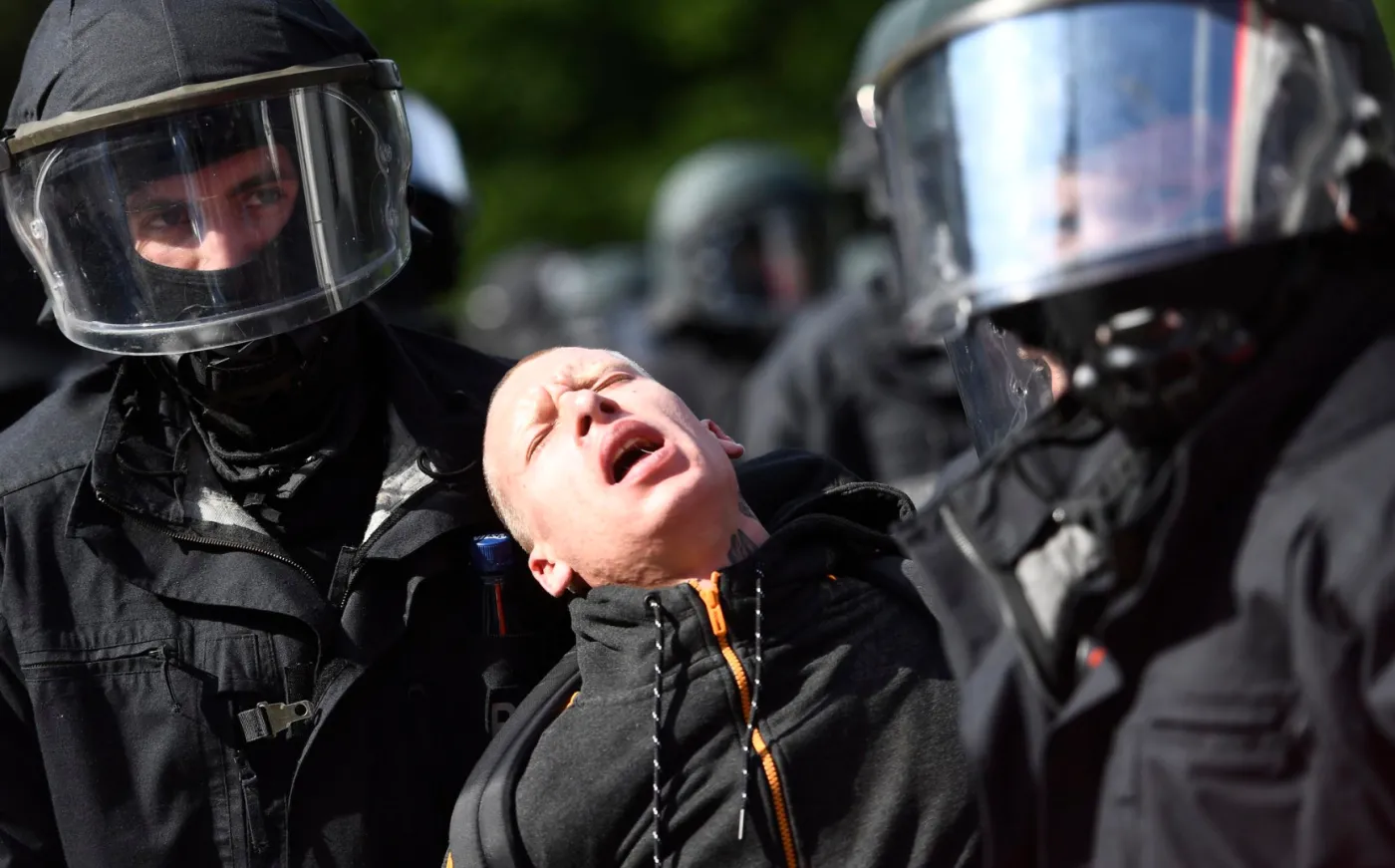10296258-protesty.jpg