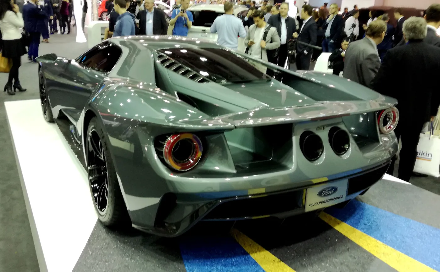 Ford GT