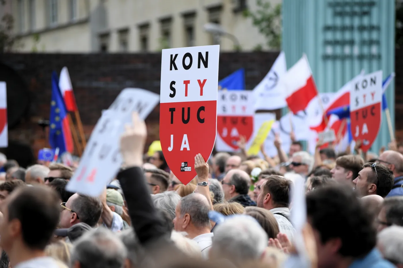 11092658-warszawa.jpg