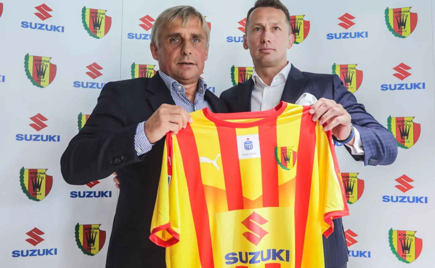 Krzysztof Zając, prezes Korony Kielce i Piotr Dulnik, szef Suzuki Motor Polska