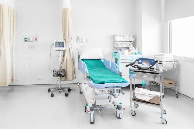 Dyrektorzy szpitali są wściekli. "Ministerstwo zdrowia stawia nam nierealne żądania"