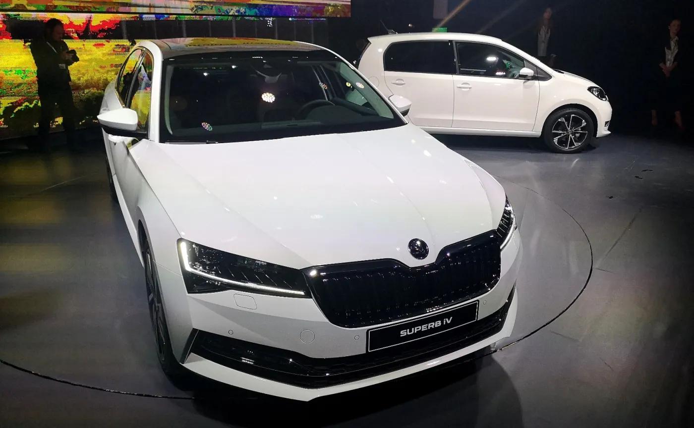Skoda Superb z napędem hubrydowym plug-in